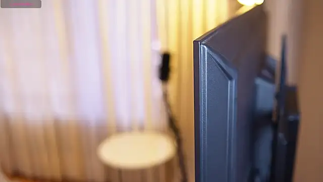 Ariaa Isabell online show from 9, 10, 2025