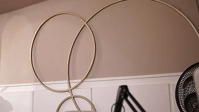 Ariaa Isabell online show from 18, 11, 2025