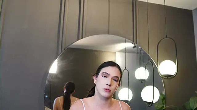 Ariaa Isabell online show from 15, 7, 2026