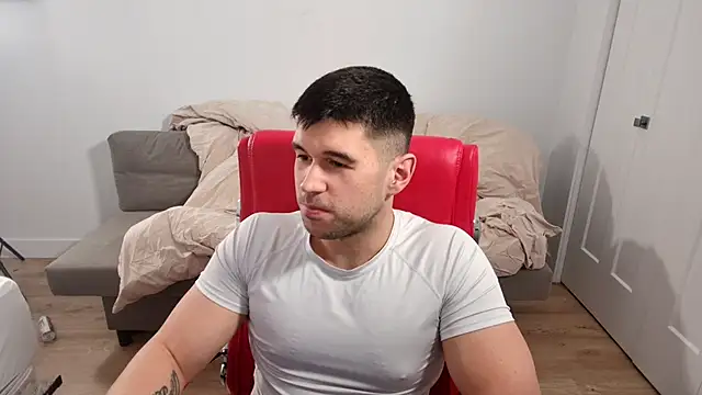 Snapshot of Sand0w chatting on 13, 11, 2025 Sand0w online show from 13, 11, 2025