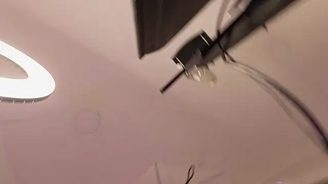 scarlethlux online show from 22, 5, 2026