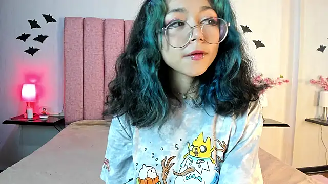 TerumiKitty online show from 13, 11, 2025