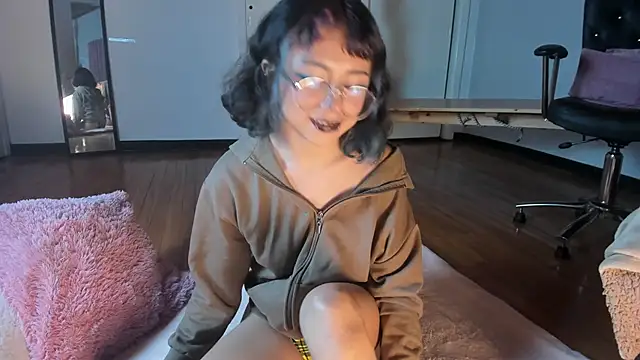 TerumiKitty online show from 12, 1, 2026