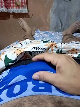 Snapshot of NAUFRAGO_17CM chatting on 1, 11, 2025 NAUFRAGO 17CM online show from 1, 11, 2025