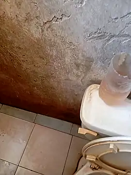 Snapshot of NAUFRAGO_17CM chatting on 12, 11, 2025 NAUFRAGO 17CM online show from 12, 11, 2025