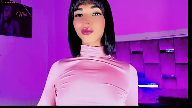 LADY-HOT-SEXY- online show from 14, 1, 2026