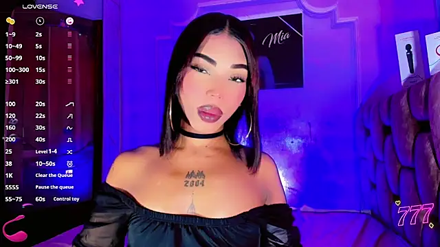 LADY-HOT-SEXY- online show from 16, 6, 2026