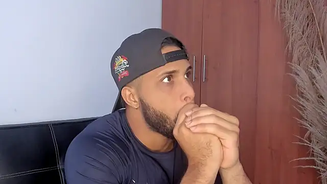 Pier Simons online show from 12, 11, 2025