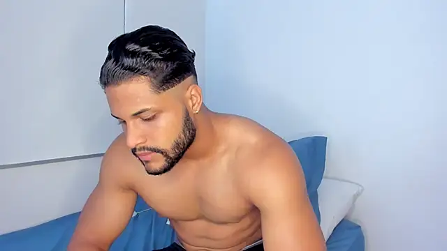 Pier Simons online show from 15, 2, 2026