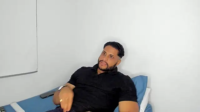 Pier Simons online show from 15, 2, 2026