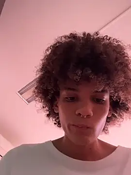 Snapshot of Max_Rain chatting on 5, 2, 2026 Max Rain online show from 5, 2, 2026