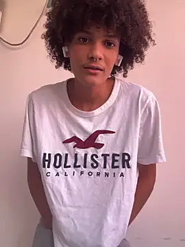 Max Rain online show from 7, 10, 2025