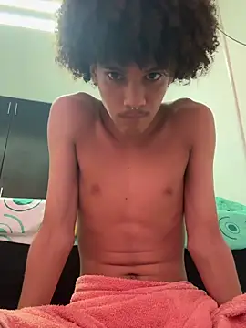 Max Rain online show from 17, 10, 2025