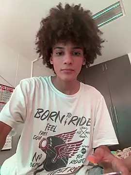 Snapshot of Max_Rain chatting on 3, 4, 2026 Max Rain online show from 3, 4, 2026