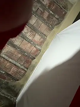 Chloe Leaozinho online show from 7, 2, 2026