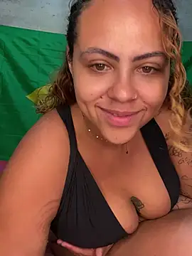Snapshot of Chloe_Leaozinho chatting on 14, 6, 2026 Chloe Leaozinho online show from 14, 6, 2026