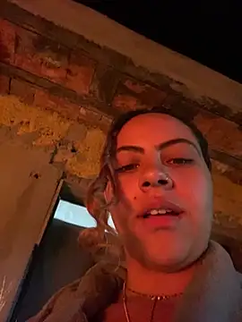 Snapshot of Chloe_Leaozinho chatting on 21, 6, 2026 Chloe Leaozinho online show from 21, 6, 2026