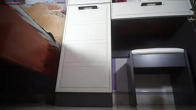 lyly asian online show from 19, 3, 2026