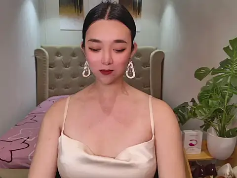 Snapshot of Ts-yoshi chatting on 8, 7, 2026 Ts-yoshi online show from 8, 7, 2026