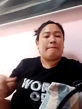 BIGBOOBSFILIPINA online show from 22, 4, 2026