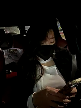 Snapshot of xiao-mo520 chatting on 23, 10, 2025 xiao-mo520 online show from 23, 10, 2025