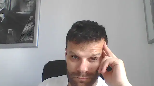 Snapshot of FROCETTO93 chatting on 4, 5, 2026 FROCETTO93 online show from 4, 5, 2026