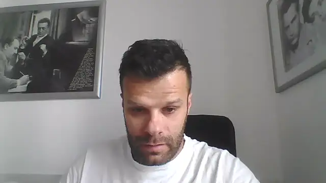 Snapshot of FROCETTO93 chatting on 5, 5, 2026 FROCETTO93 online show from 5, 5, 2026