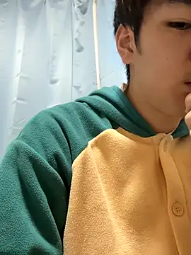 suzaku1229 online show from 12, 11, 2025