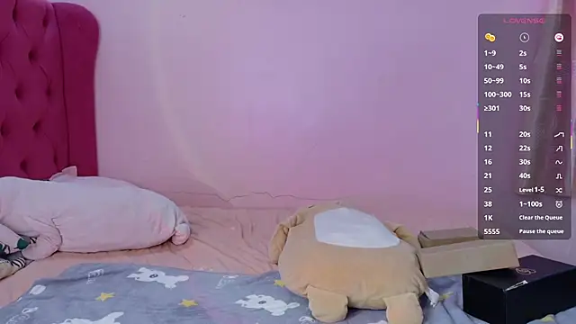 Snapshot of Serenaa_rabbit chatting on 10, 9, 2025 Serenaa rabbit online show from 10, 9, 2025