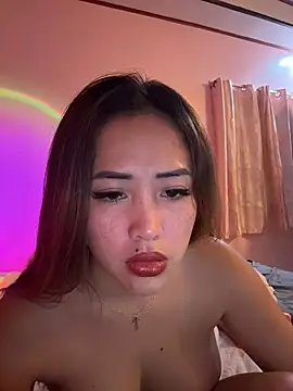 Serenaa rabbit online show from 12, 11, 2025