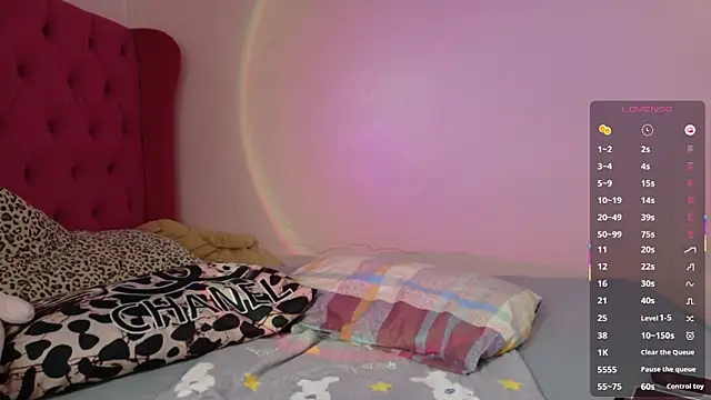 Snapshot of Serenaa_rabbit chatting on 3, 10, 2025 Serenaa rabbit online show from 3, 10, 2025