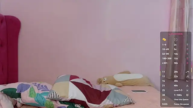Snapshot of Serenaa_rabbit chatting on 19, 9, 2025 Serenaa rabbit online show from 19, 9, 2025