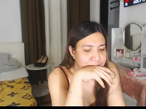 stellahugeX online show from 12, 4, 2026