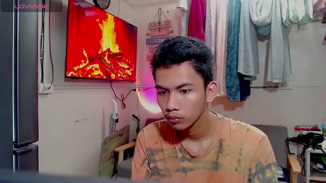 Snapshot of Demure_Asian143 chatting on 6, 8, 2026 Demure Asian143 online show from 6, 8, 2026
