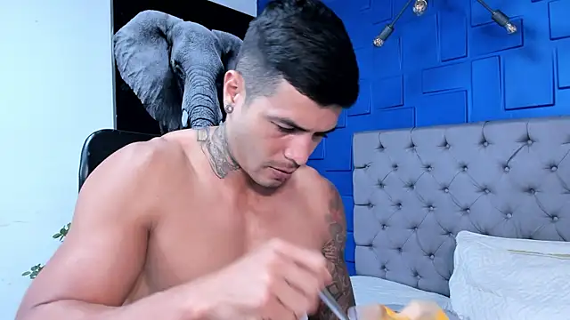 andres-clark92 online show from 29, 10, 2025