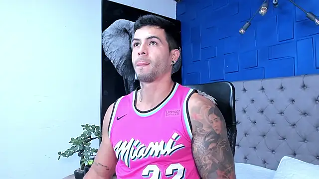 andres-clark92 online show from 7, 11, 2025