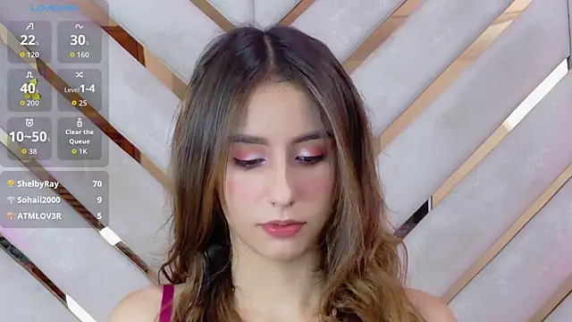 Snapshot of Sarah-Grace chatting on 9, 5, 2026 Sarah-Grace online show from 9, 5, 2026