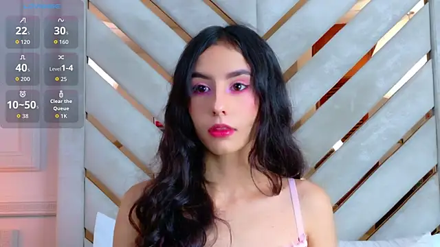 Sarah-Grace online show from 3, 11, 2025