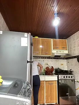 Snapshot of juliana-mancini chatting on 21, 11, 2025 juliana-mancini online show from 21, 11, 2025