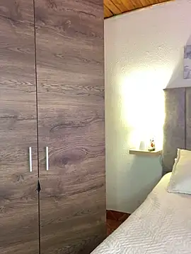 Snapshot of juliana-mancini chatting on 10, 9, 2025 juliana-mancini online show from 10, 9, 2025