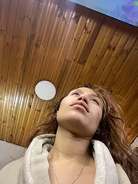 juliana-mancini online show from 15, 4, 2026