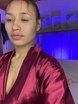 Snapshot of juliana-mancini chatting on 30, 9, 2025 juliana-mancini online show from 30, 9, 2025