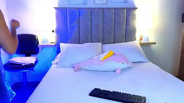 Snapshot of juliana-mancini chatting on 9, 9, 2025 juliana-mancini online show from 9, 9, 2025