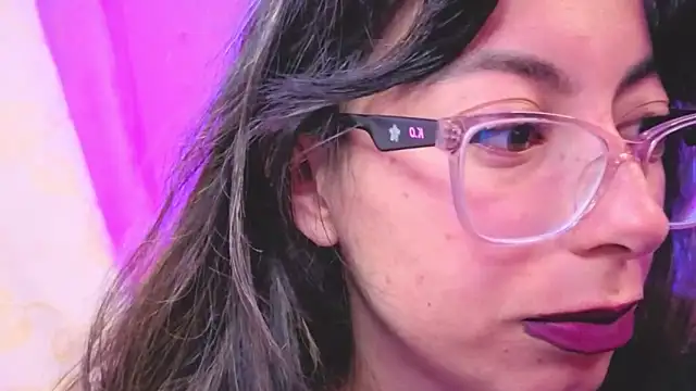 Miranda sexlove  online show from 13, 2, 2026