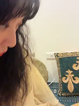 Etherealcat33 online show from 17, 12, 2025