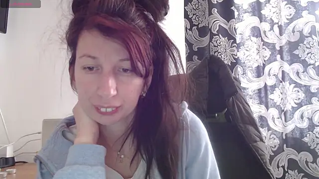 RosieHayes online show from 15, 11, 2025