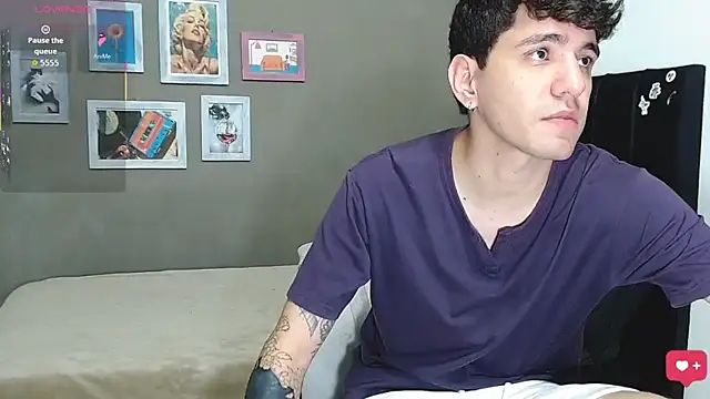 Snapshot of Matteo12_ chatting on 2, 6, 2026 Matteo12 online show from 2, 6, 2026