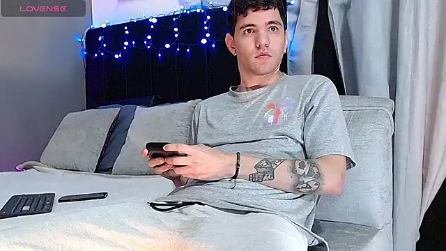 Matteo12  online show from 29, 11, 2025