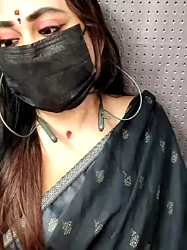 Snapshot of Cutie_nila26 chatting on 31, 10, 2025 Cutie nila26 online show from 31, 10, 2025