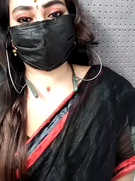 Snapshot of Cutie_nila26 chatting on 12, 10, 2025 Cutie nila26 online show from 12, 10, 2025